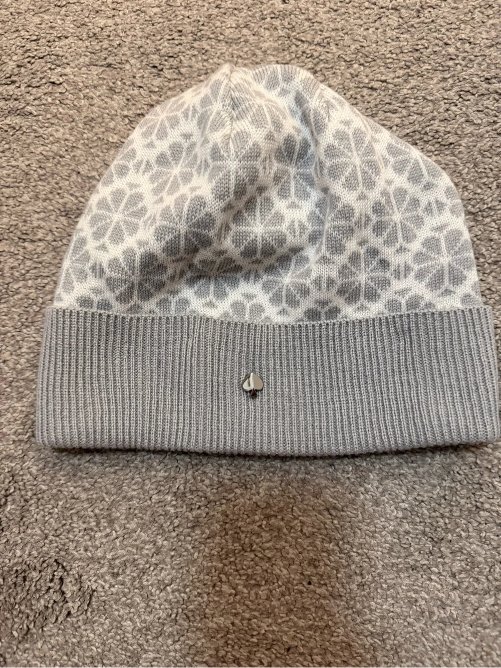 kate spade Light Gray & White Patterned Knit Beanie